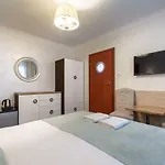 33 Blisko Plazy 아파트호텔 3*