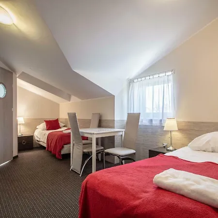 33 Blisko Plazy Aparthotel