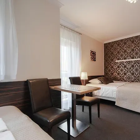 33 Blisko Plazy Appart hôtel 3*